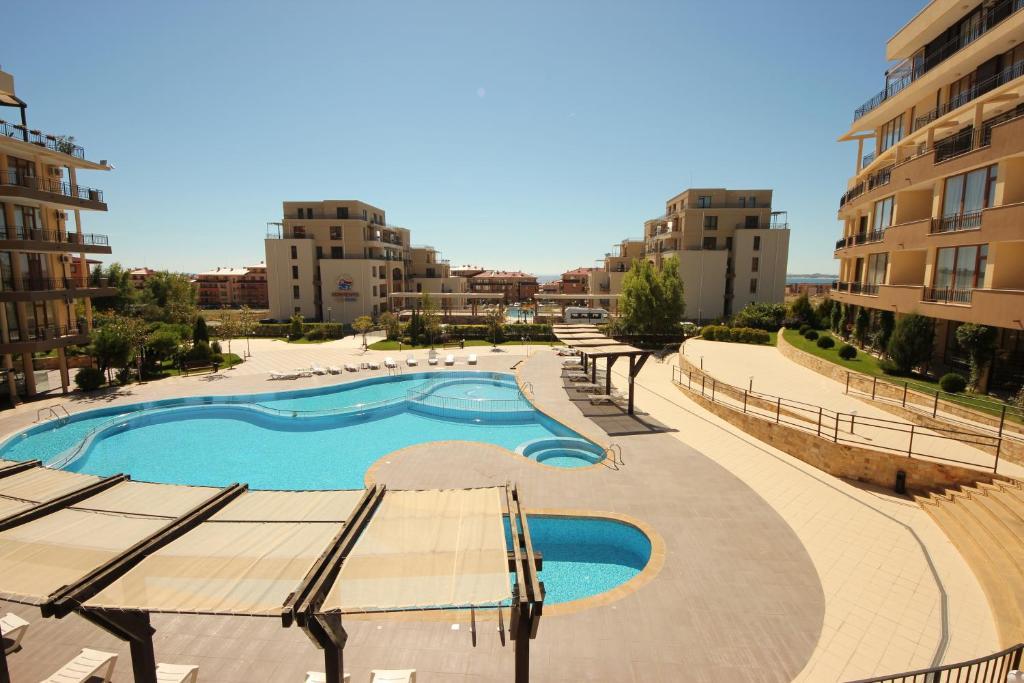 Menada Luxor Apartments Święty Włas Zewnętrze zdjęcie